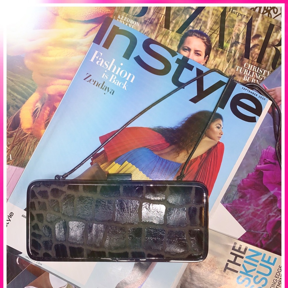 Grab your BCBGMAXAZRIA clutch and go!